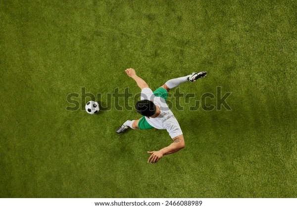 斗地主中期别乱炸（斗地主中盘，炸弹慎出）