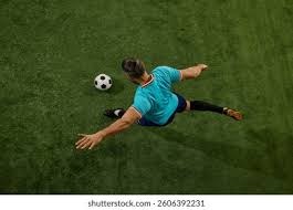 解析圣地亚哥教士队如何利用“巨星堆叠”策略压缩重建期