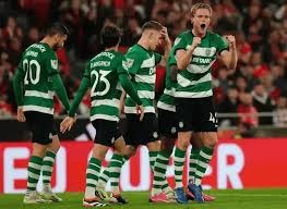 嘴哥更新ins：与鲨鱼同游