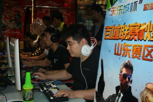 作为卫冕欧 作为卫冕欧