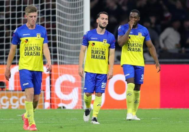 袜子布满血 袜子布满血