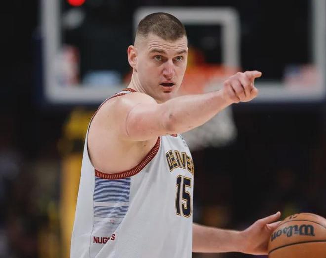 并为其家人 并为其家人