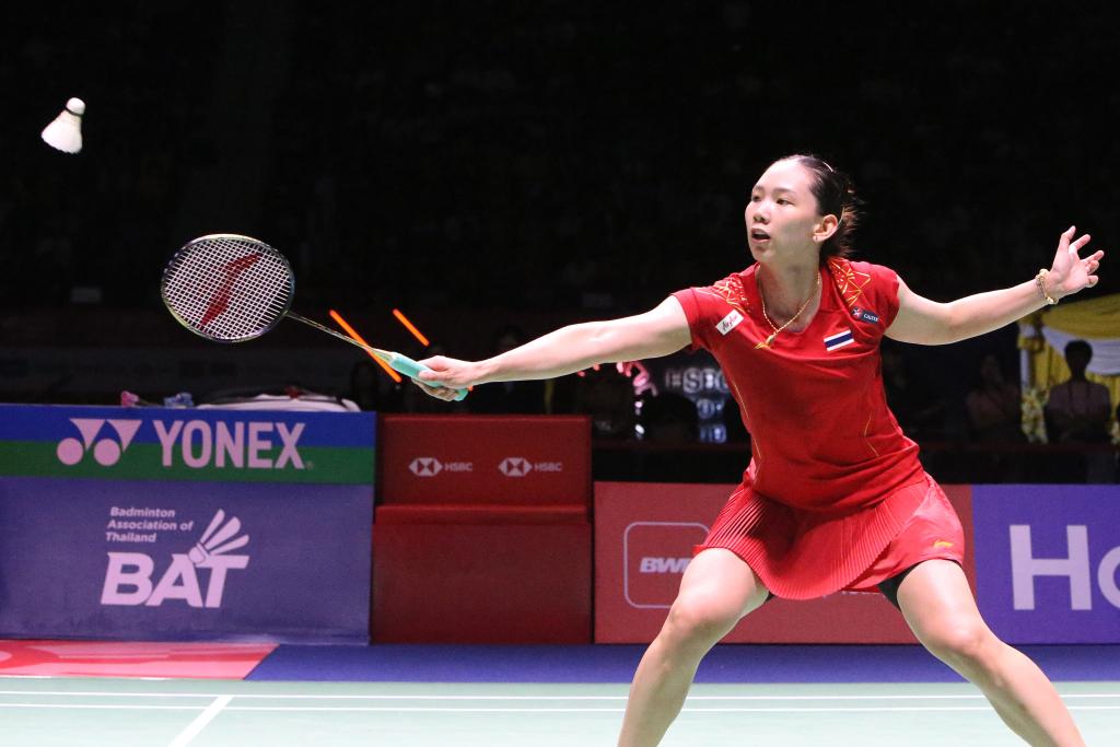 在赛场上再 在赛场上再